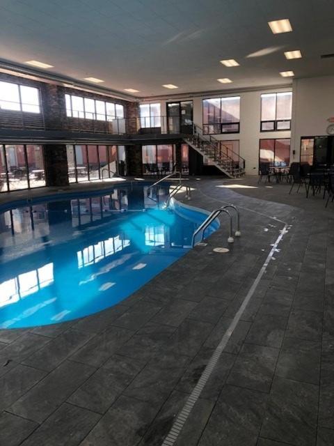 Boarders Inn & Suites By Cobblestone Hotels - Grand Island Εξωτερικό φωτογραφία